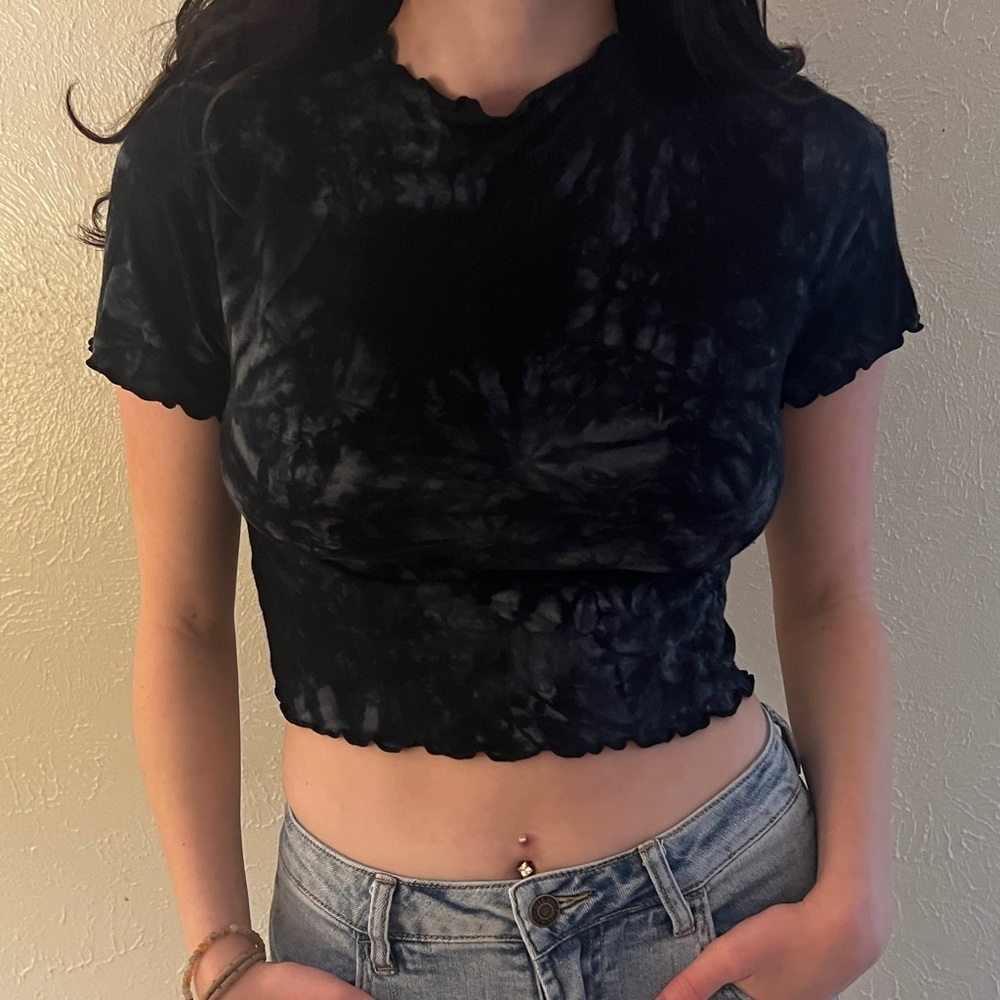 deep blue marble patterned baby tee
